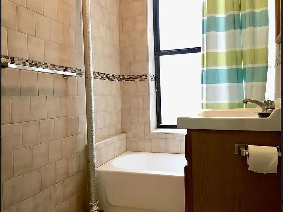 2nd image of 426 Eastern Pkwy APT 1FA