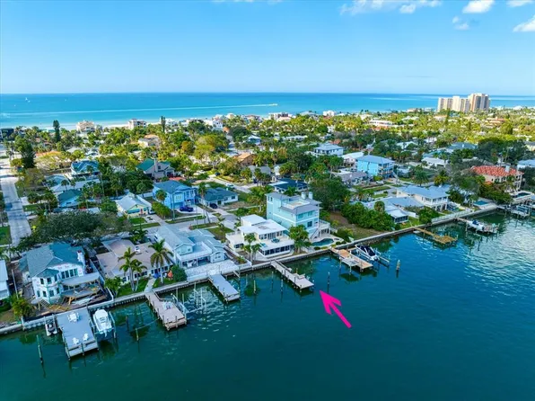 723 BAY ESPLANADE, CLEARWATER, FL 33767