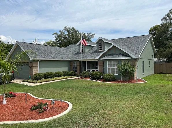 8260 Philatelic Dr, Spring Hill, FL 34606