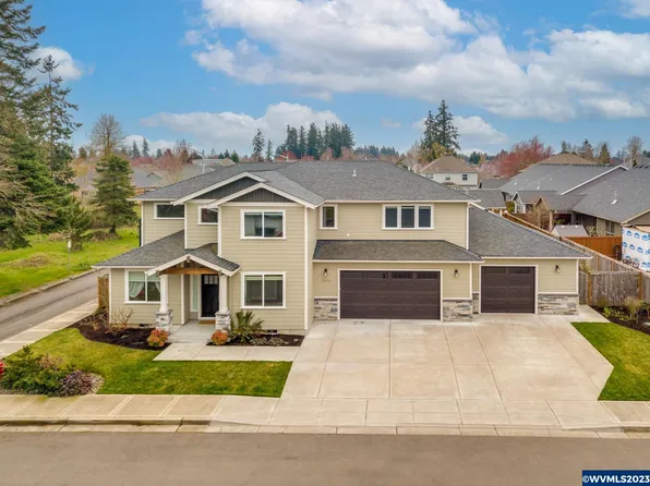 1040 Bair Rd NE, Keizer, OR 97303