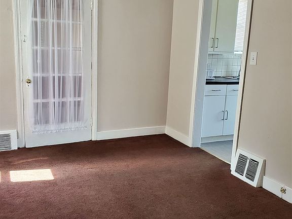 Dining room 2