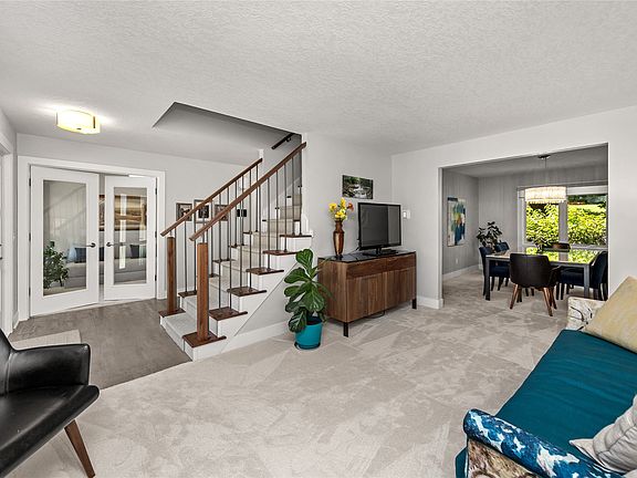 5th image of 3508 Southern Woods Dr