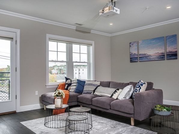 175 North Ave UNIT 203