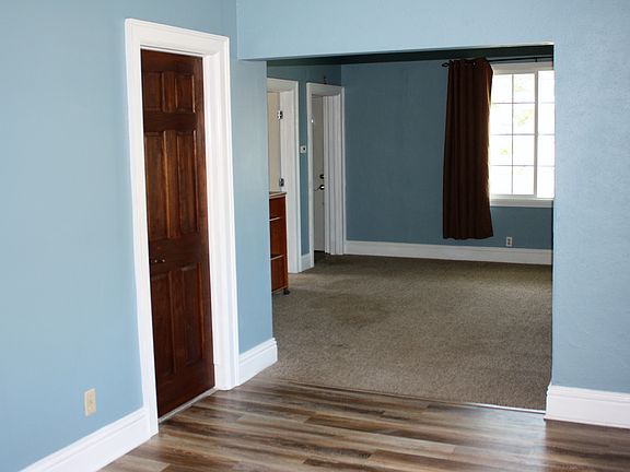 4th image of 276 Lackawanna Ave