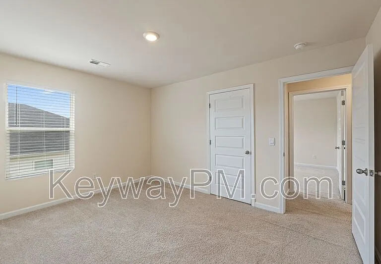 3262 Carmine Ave — Photo 17