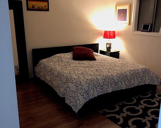 2nd image of 5025 Maplewood Ave APT 16