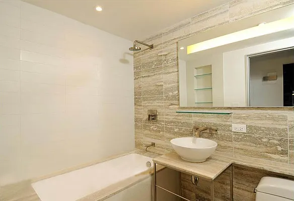 Rented by Lasri Group Inc | media 19