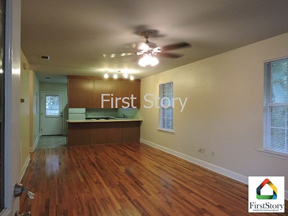 3rd image of 701 E Park Ave APT 4