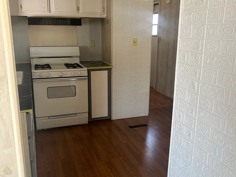 925 N Plaza Dr #22 — Photo 2