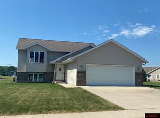 1001 Augusta Dr, Mankato, MN 56001
