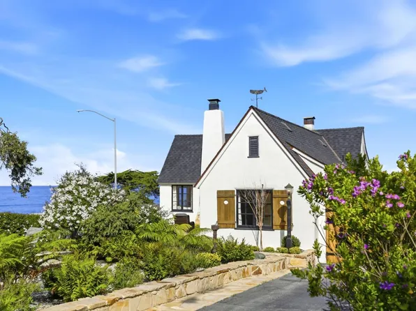 115 1st St, Pacific Grove, CA 93950