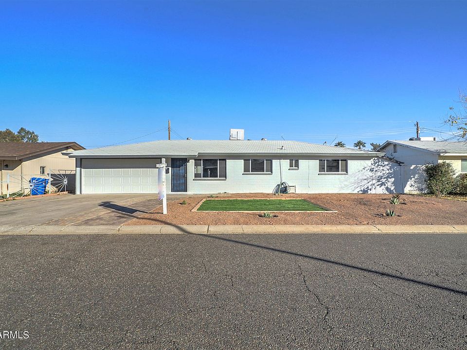 1st image of 3920 W Harmont Dr