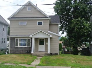 2208 Prospect Ave, Scranton, PA 18505