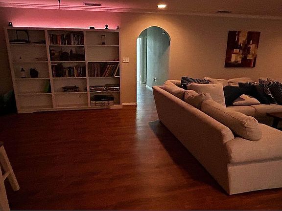 4th image of 1108 Ash Dr