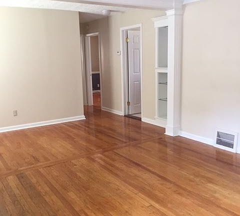 4th image of 1413 Ferris Ave