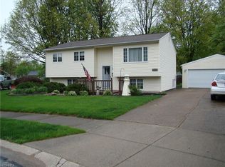 9 Roosevelt Ct, Oberlin, OH 44074