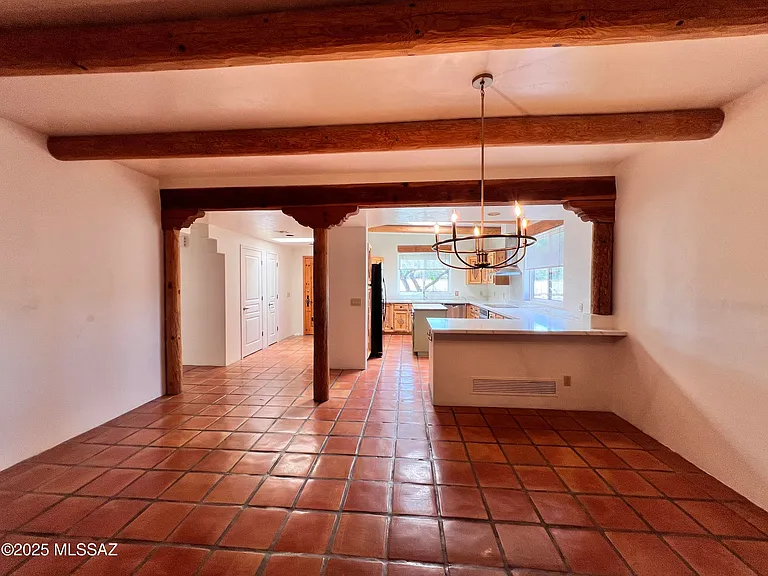 1040 N Wentworth Rd — Photo 20