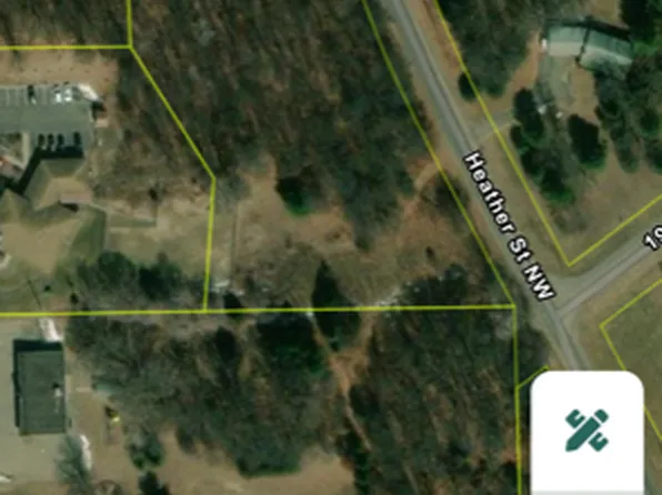 19062 Heather St NW, Cedar, MN 55011