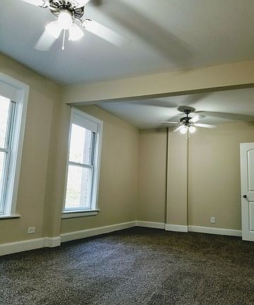 4th image of 30 N Latrobe Ave