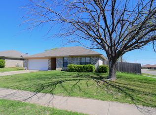 811 Lisa Ln, Killeen, TX 76543