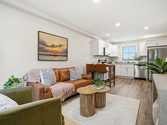 3rd image of 7 Water St #3