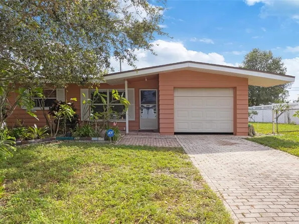 3198 Huntington Dr, Largo, FL 33771