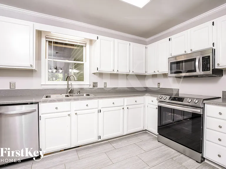 322 Amherst Creek Dr — Photo 8