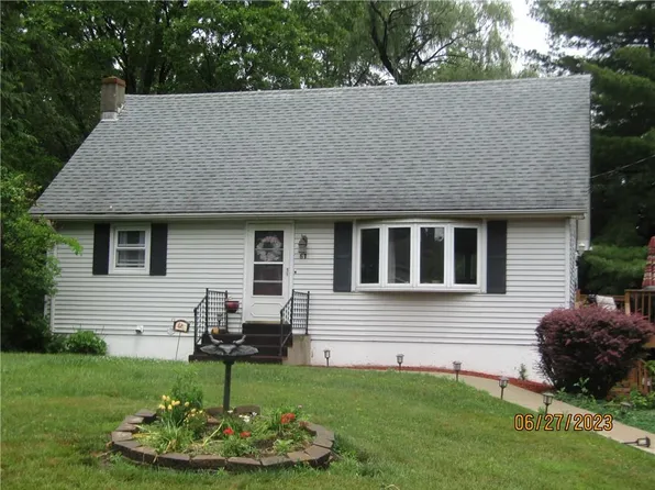 61 Scotchtown Place, Middletown, NY 10941