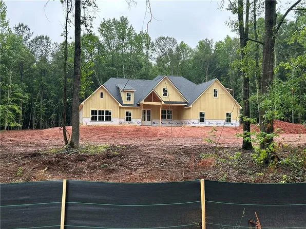 3 Ethridge Rd, Jefferson, GA 30549
