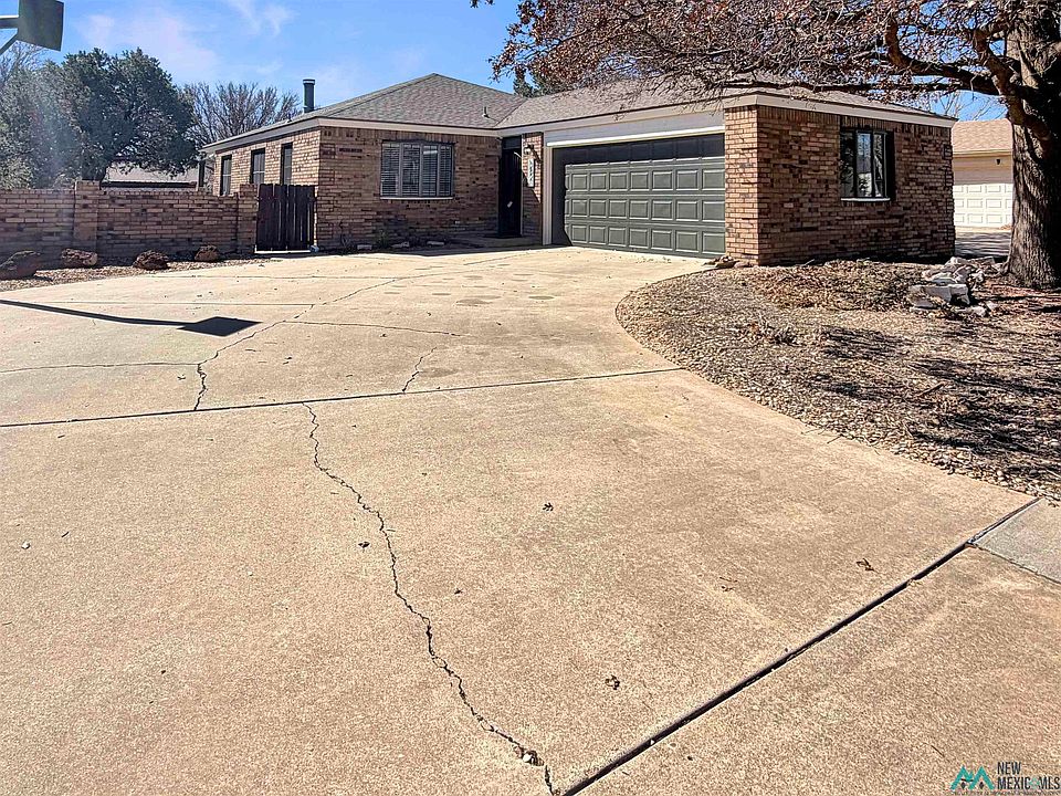 1st image of 3821 Ben Hogan Dr