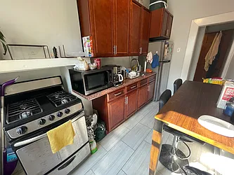 Rented by Garfield Realty 