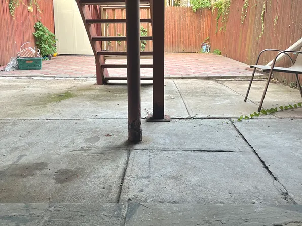 2524 Radcliff Avenue image 15 of 18