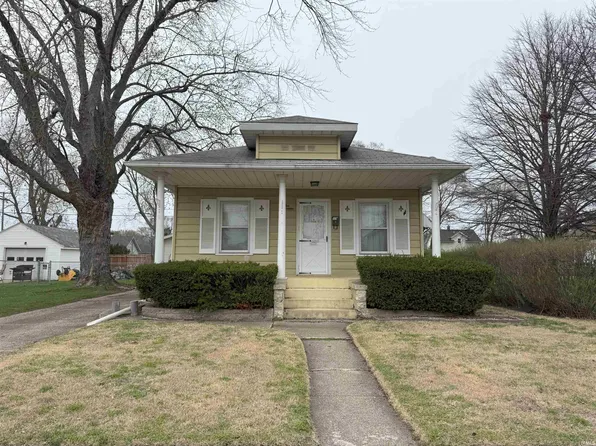 1014 W 6th St, Mishawaka, IN 46544