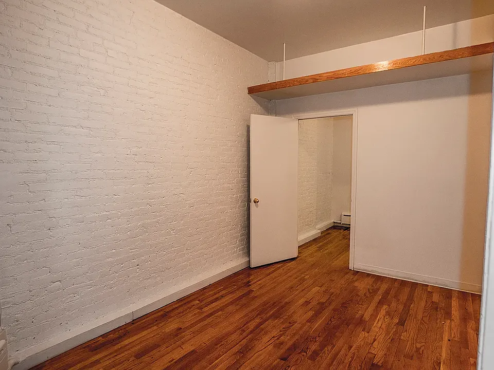 1374 York Ave #1B
