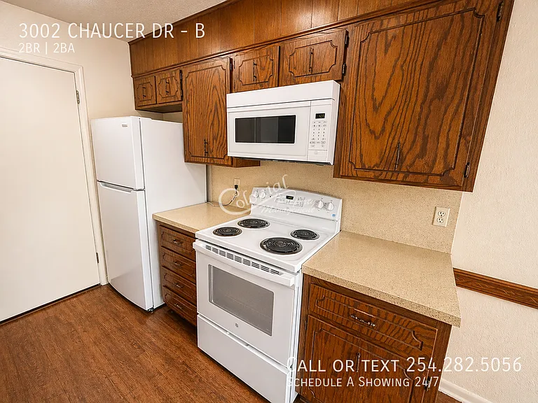 3002 Chaucer Dr #B — Photo 3