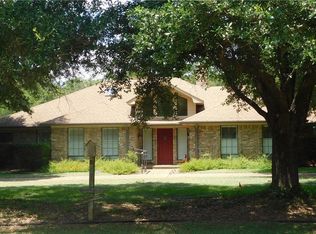 149 Peaceful Woods Trl, Holly Lake Ranch, TX 75765