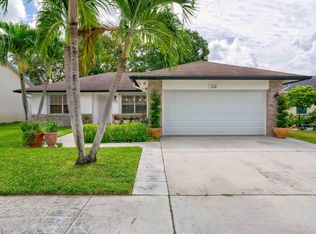 126 Stillwater Cir, Jupiter, FL 33458
