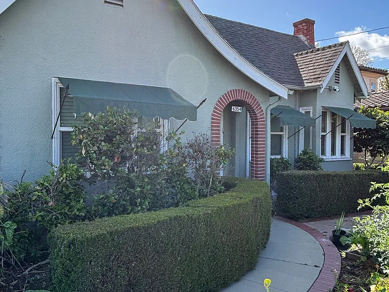 6354 Lemon Ave — Photo 2