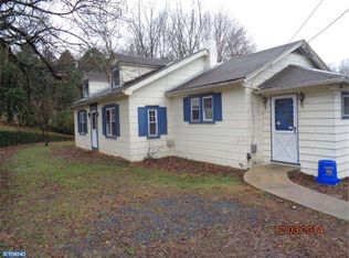 3477 New Holland Rd, Mohnton, PA 19540