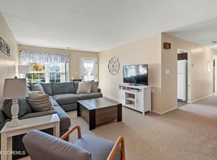 146 Pinetree Ct, Howell, NJ 07731