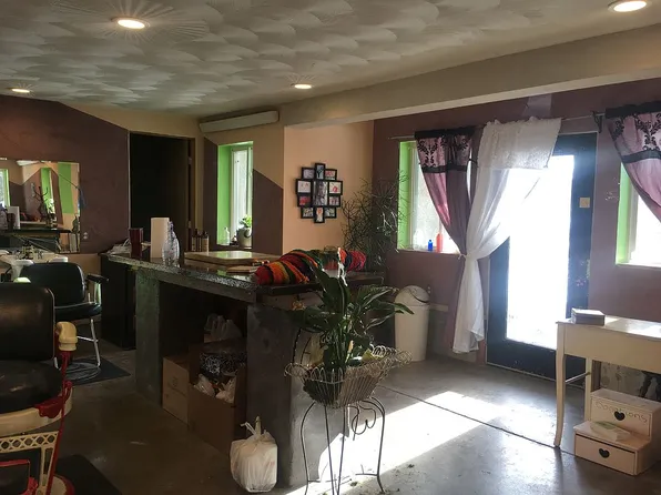 242 Quinn Rd, Friendsville, PA 18818