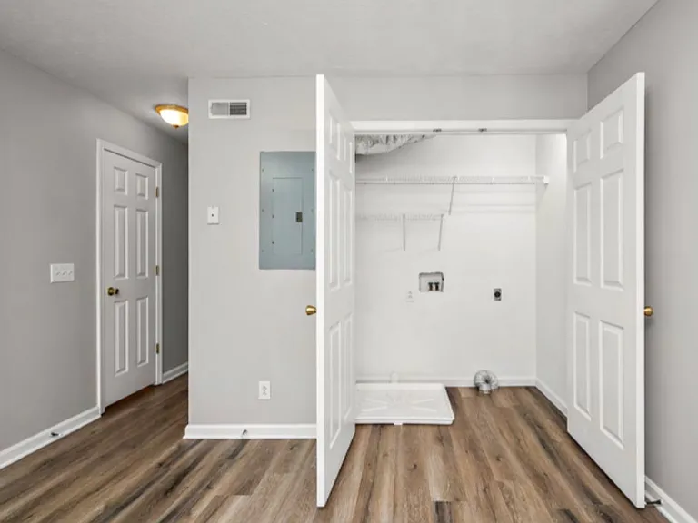 1322A Autumn Ave — Photo 4