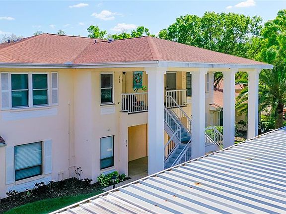 4th image of 322 Kelsey Way