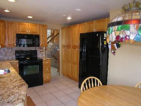 2nd image of 1055 N New York Dr