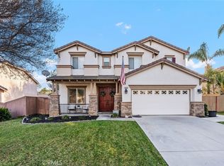 10235 Whitecrown Cir, Corona, CA 92883