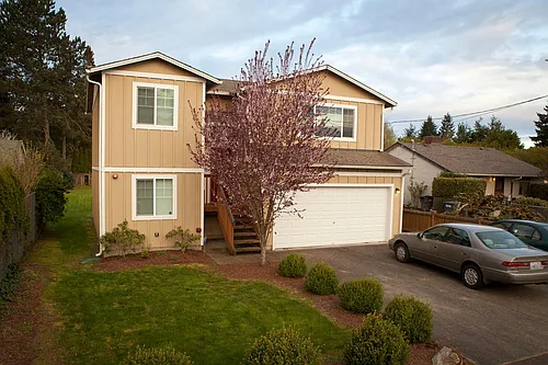 11421 20th Ave S Photo 1