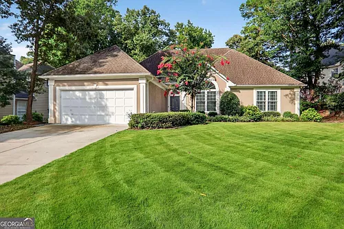 10825 Pinewalk Forest Cir Photo 1