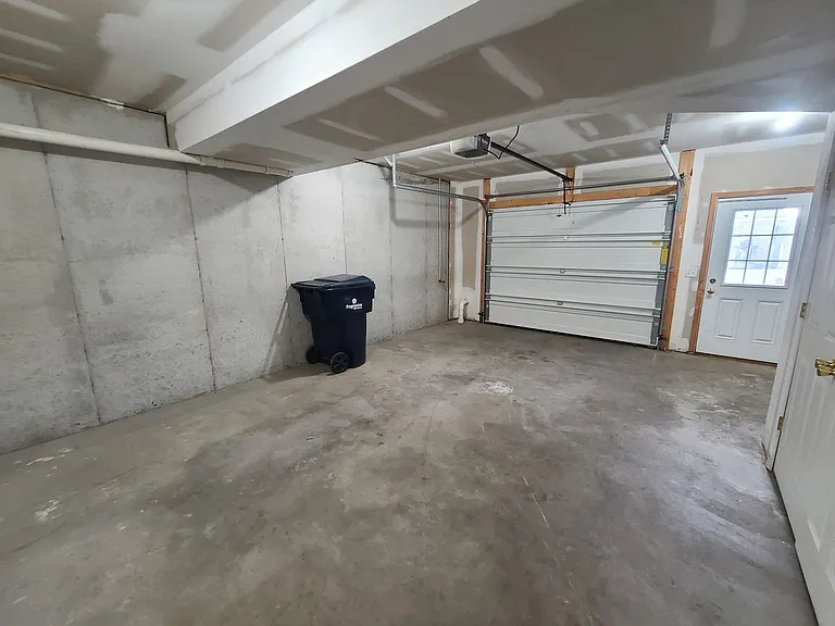 395 Viewpoint Way — Photo 40
