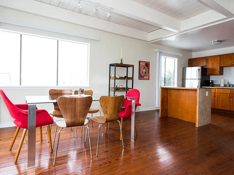 660 Clipper — Photo 14