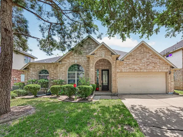 1514 Coyote Hills Ln, Richmond, TX 77469
